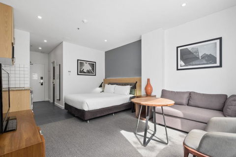 All Suites Perth - Queensland Tourism 1