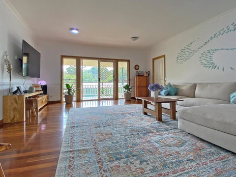 ALLA MARE - Queensland Tourism 3