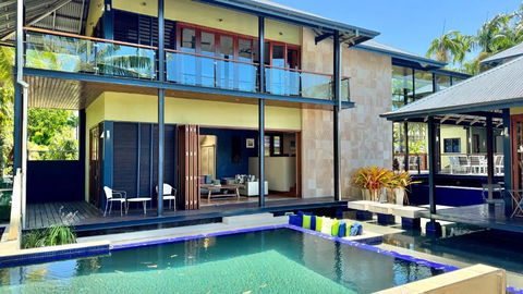 Allawah Port Douglas - QLD Tourism 2