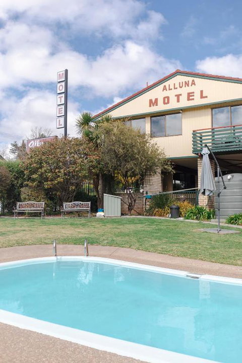 Alluna Motel - Queensland Tourism 0