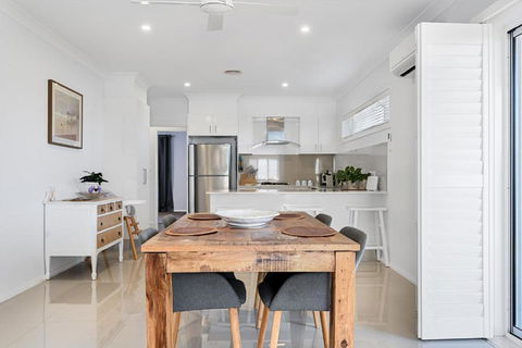 Aloe Vera Retreat - Close To Gardens & Wineries - Queensland Tourism 2