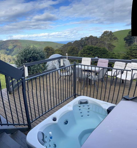 Alyeska Farm House - Queensland Tourism 0