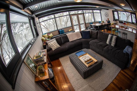 Amber Lodge Mt Buller - Queensland Tourism 4