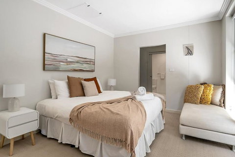 Amelie - Luxury Beach View Condo Minutes To Beach - Queensland Tourism 4