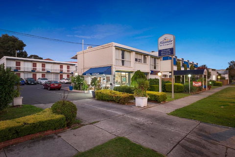 Alexander Motor Inn - Queensland Tourism 2