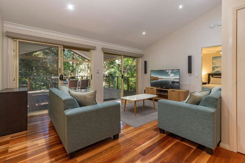 Allawah At Smiths Lake - Queensland Tourism 4