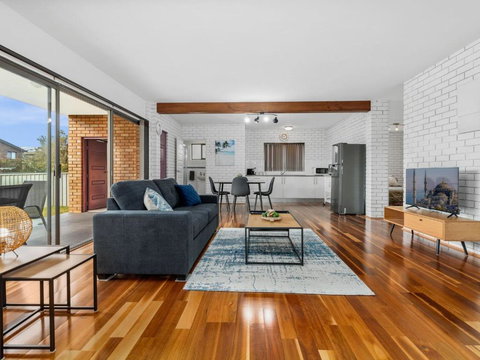 Ammos By Experience Jervis Bay - Queensland Tourism 4