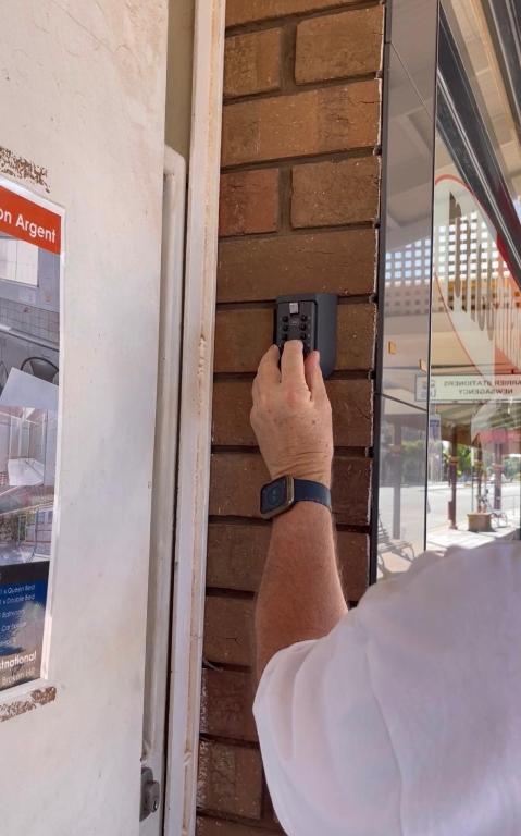 Argent Abode CBD - Queensland Tourism 3