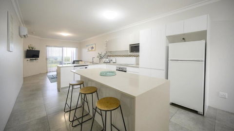 Apartment 5 - The Meridian - Queensland Tourism 4