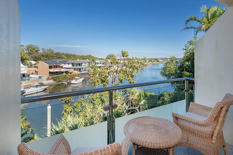 Apartments On Hastings - Queensland Tourism 1