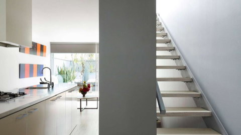 Apartment One - Queensland Tourism 3