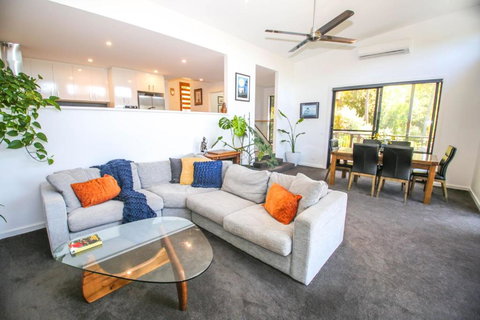 Apex Villa - Queensland Tourism 2