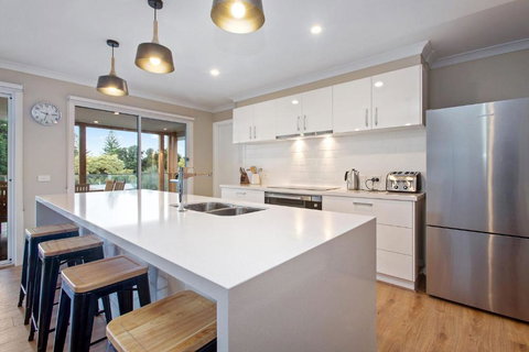 Apollo Grand - Queensland Tourism 2