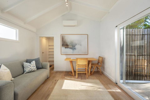 Apollo Studio - Queensland Tourism 1