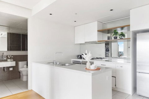 Apt In The Heart Of Southbank With Parking & WiFi - Queensland Tourism 3