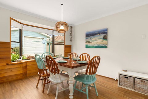 Aqua By Experience Jervis Bay - Queensland Tourism 2