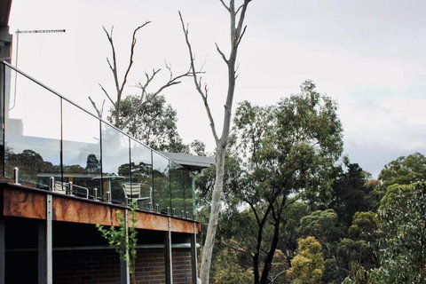 Architectural Crisp & Convenient Location - Queensland Tourism 0