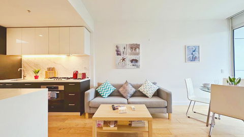 Arden Garden 2B2B1C Apartment By GoodLive - Queensland Tourism 0