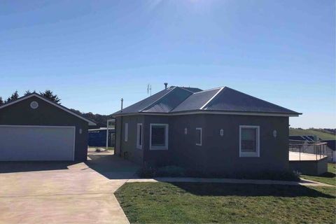Armara Views - Queensland Tourism 1