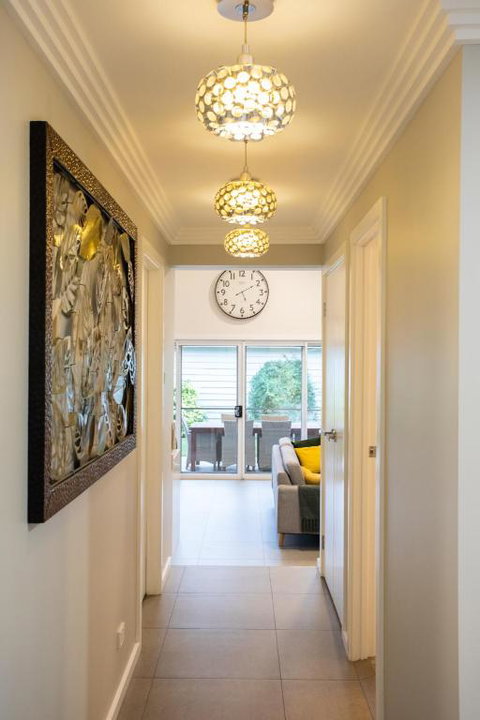 Armidale Cottage - House 1 - Queensland Tourism 3