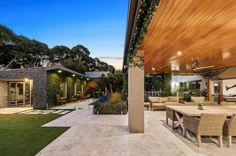 Aroha Moana - Solar Heated Pool, Sauna, Billiards - Queensland Tourism 2