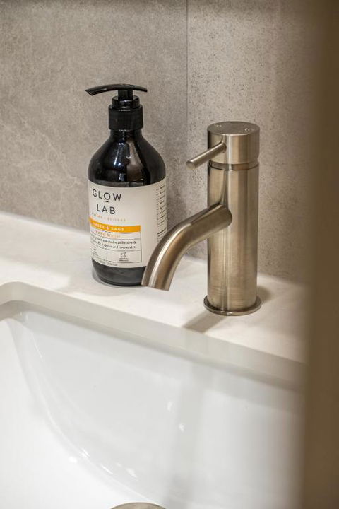 Ascot Boutique Apartments - Queensland Tourism 4