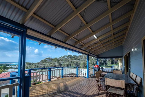 Ashani - My House Is Your House. - Queensland Tourism 3