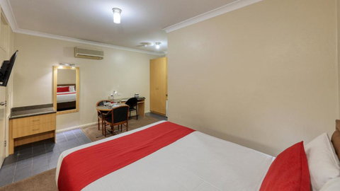 Ashton Motel - Queensland Tourism 3
