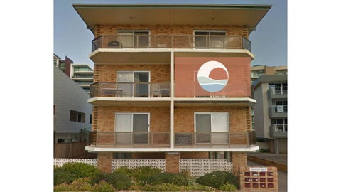 At The Beach, Debra Court Unit 5 - Queensland Tourism 4