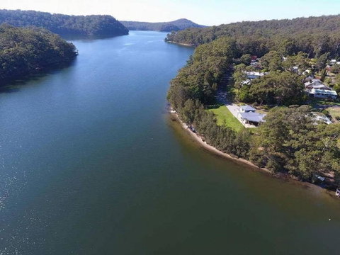 Atlantis On Lake Conjola - Queensland Tourism 3