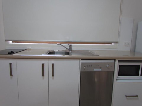 Augathella Motel & Caravan Park - Queensland Tourism 2