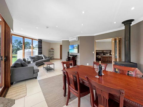Aurora Cottages - Bellfield - Queensland Tourism 2