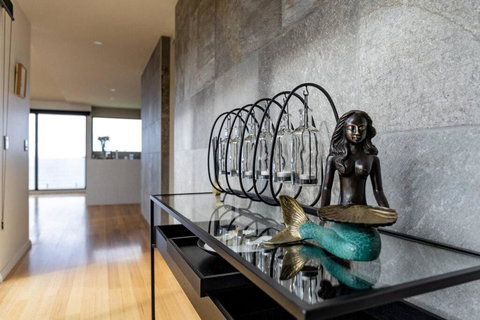 Ava - Luxe Oceanfront Beach House - Queensland Tourism 1