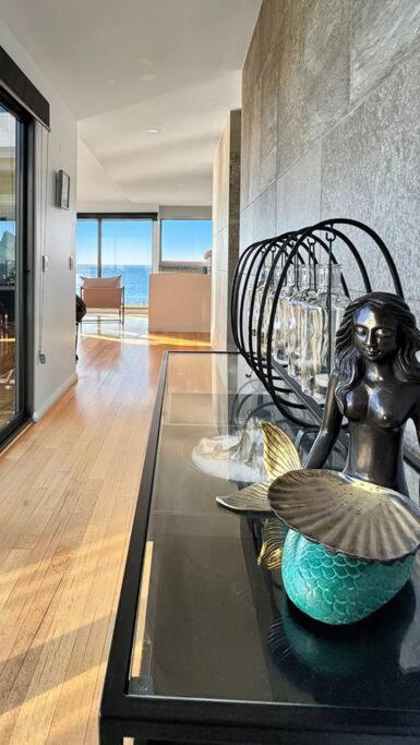 Ava - Luxe Oceanfront Beach House - Queensland Tourism 3