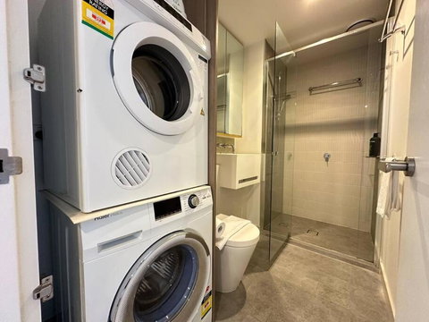 Avant CBD Cozy & Spacious 2BR Residences - Queensland Tourism 4