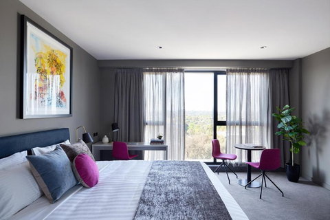 Art Series - The Chen - Queensland Tourism 3