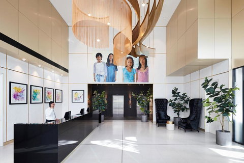 Art Series - The Chen - Queensland Tourism 1