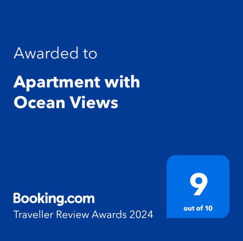 Apartment With Ocean Views - Queensland Tourism 1