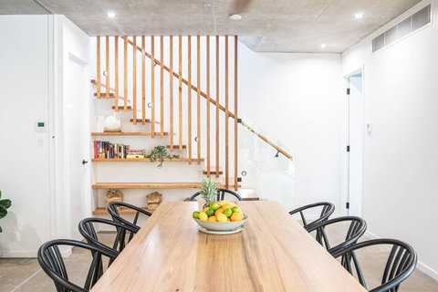 Azure Port Douglas - Luxurious & Modern - Queensland Tourism 3