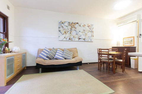 B3 Crawley Apartment 1 BRM & Sleepout Near UWA - QLD Tourism 1