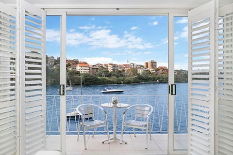 BADEN - Absolute Water Front Sydney Harbour Studio - QLD Tourism 0
