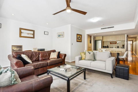 BANN2/5 - Bannister Heritage Hideaway - QLD Tourism 0
