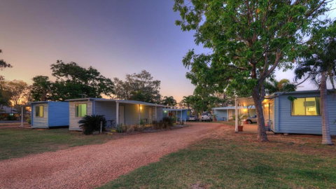 Barcaldine Caravan Park - QLD Tourism 0
