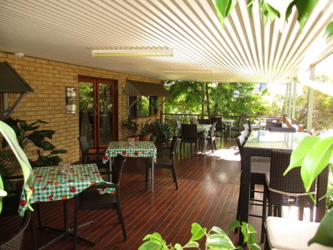 Barcaldine Country Motor Inn - QLD Tourism 0