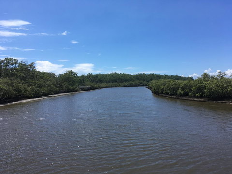 Absolute Waterfront - Queensland Tourism 22