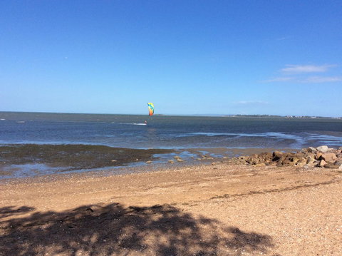 Absolute Waterfront - Queensland Tourism 30