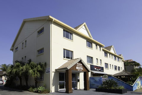 Burleigh Gold Coast Motel - QLD Tourism 0