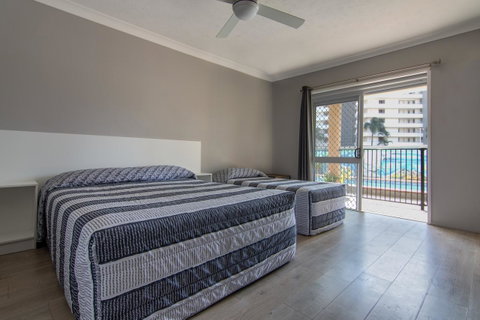 Burleigh Gold Coast Motel - QLD Tourism 5
