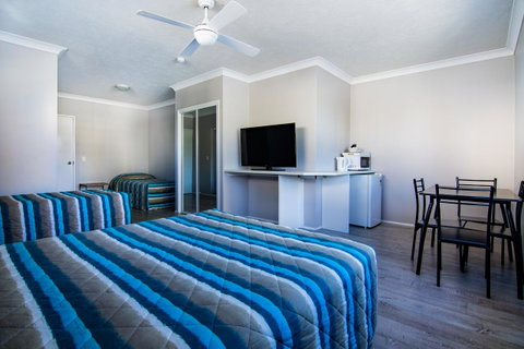 Burleigh Gold Coast Motel - QLD Tourism 2