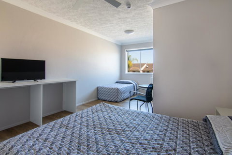 Burleigh Gold Coast Motel - QLD Tourism 8
